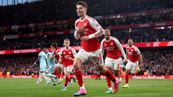 PL Update: Arsenal on brink of clinching title after surviving Burnley test
