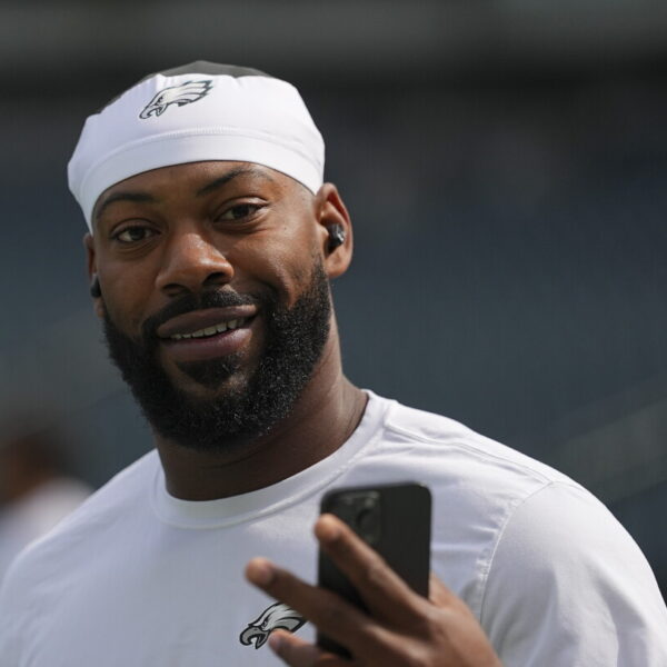 Za’Darius Smith retired last season to be with his mother before she died