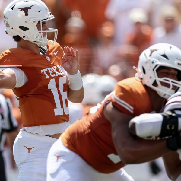 Arch Manning throws for 305 yards and 4 touchdowns against overmatched Texas State