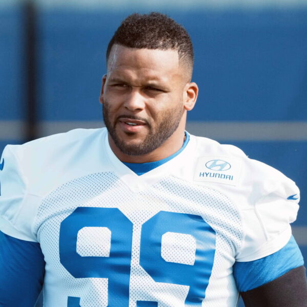 Kyle Shanahan expects Aaron Donald to play on Thursday night