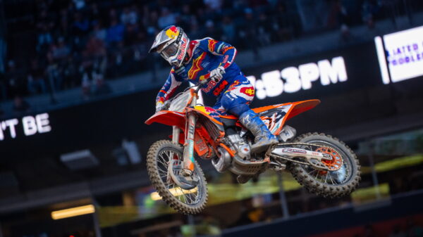 SMX Playoffs tracks favor Jo Shimoda, Hunter Lawrence as Supercross riders