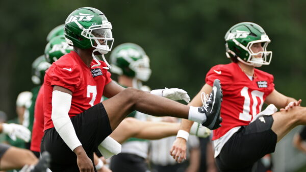 Geno Smith out on Friday due to foot soreness, Cade Klubnik will start for Jets