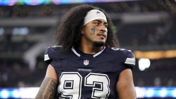 49ers sign DE Viliami Fehoko