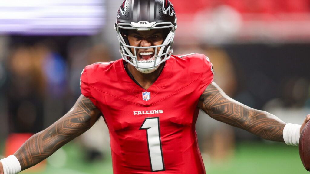 Two drives, two punts for Tua Tagovailoa in Falcons debut