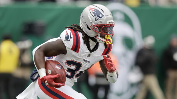 Titans, RB D’Ernest Johnson agree to one-year deal