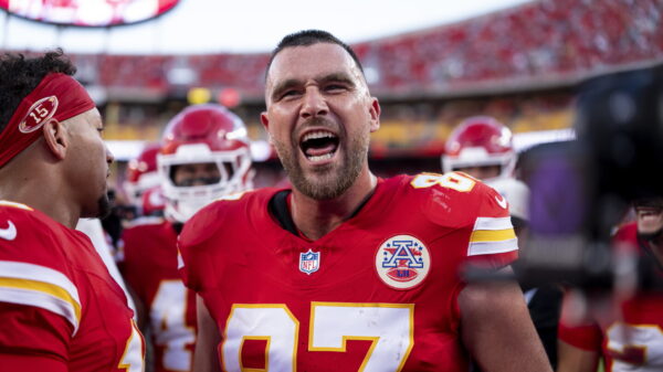 Travis Kelce knows he was holding on Patrick Mahomes’ touchdown run