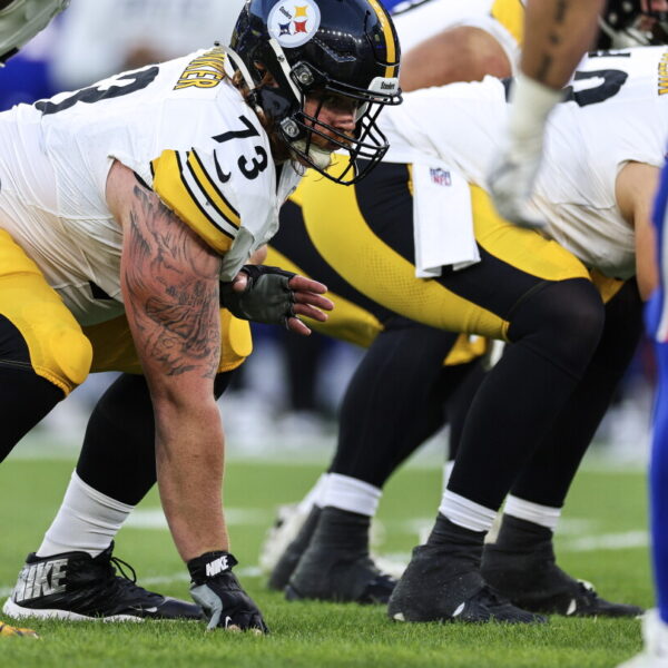 Steelers place Gennings Dunker on injured reserve