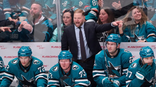 San Jose Sharks sign coach Ryan Warsofsky to a contract extension
