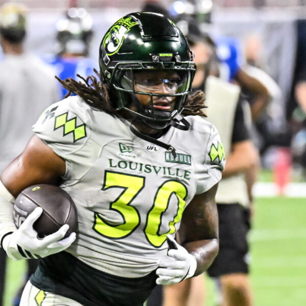 James Robinson gets a tryout with Raiders