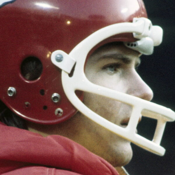 Former Steelers, Chiefs WR Barry Pearson dies at 76