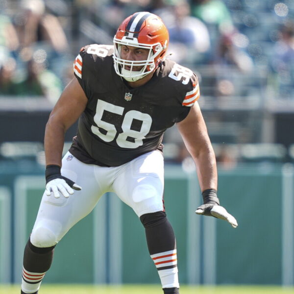 Cowboys sign OL Sebastian Gutierrez, waive LB Charles Snowden