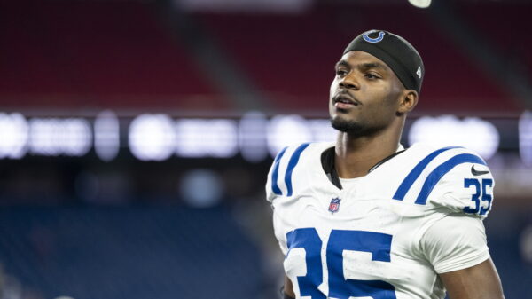 Colts waive CB Johnathan Edwards