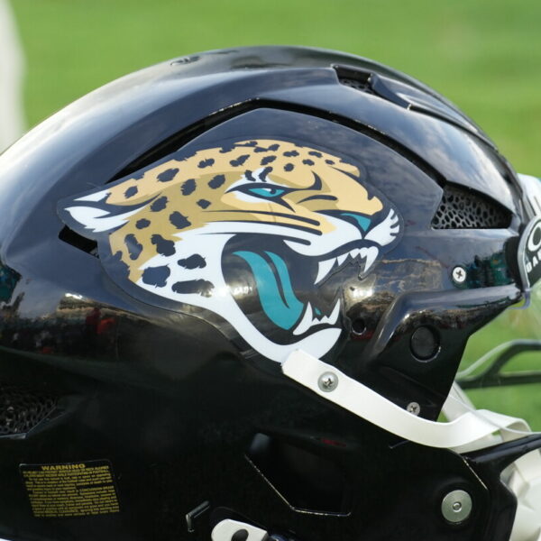Jaguars sign DT Tommy Akingbesote, waive CB Devon Marshall