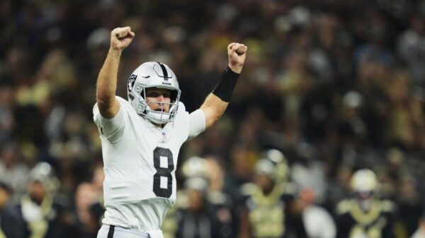 Kirk Cousins throws 3 TDs, Raiders move to 3-0 with 35-27 victory over Saints