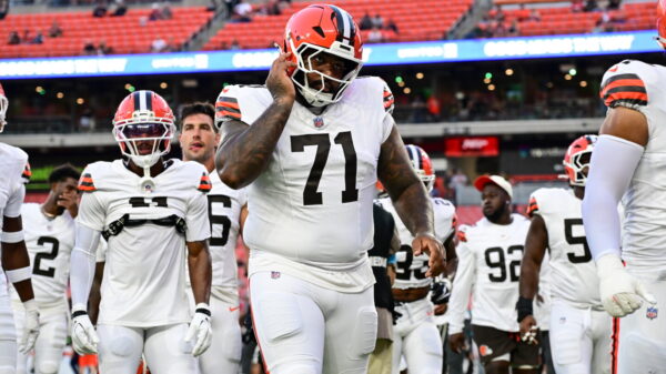 NFL fines Browns’ Tytus Howard $12,537 for tripping