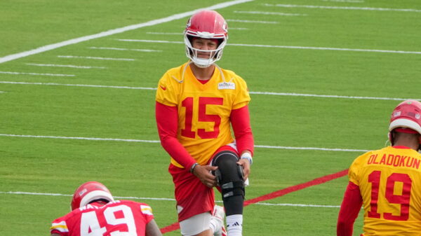 Patrick Mahomes says his left knee “feels great”