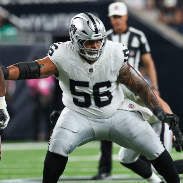 Titans claim G Atonio Mafi off of waivers