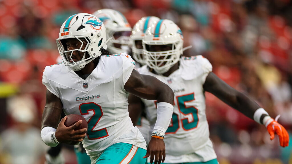 Malik Willis draws positive reviews from Jeff Hafley, De’Von Achane