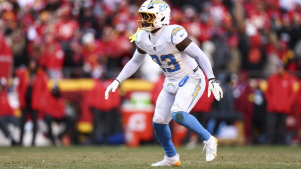 Chargers cut veteran safety Tony Jefferson