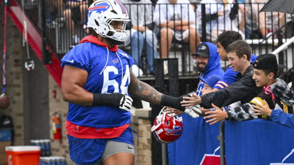 Bills and guard O’Cyrus Torrence agree to four-year extension
