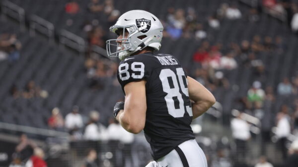Brock Bowers is expected to make his season debut Sunday