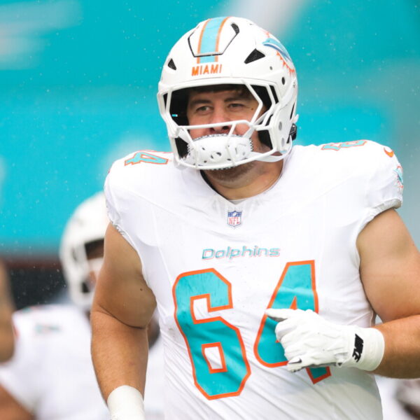 Commanders sign offensive linemen Daniel Brunskill and Nicholas Petit-Frere
