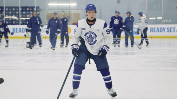 No. 1 pick Gavin McKenna flashes elite playmaking in first Maple Leafs practice