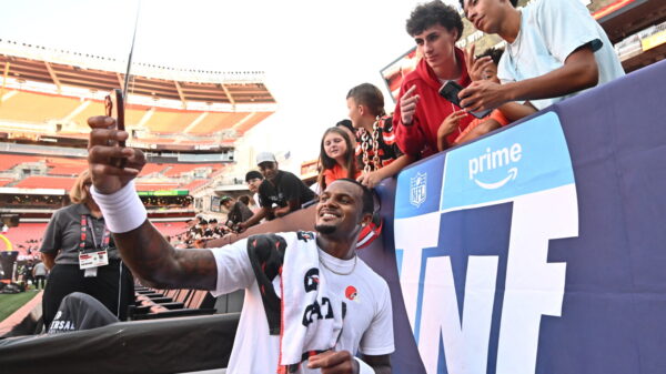 Deshaun Watson visits with Browns fans before preseason finale