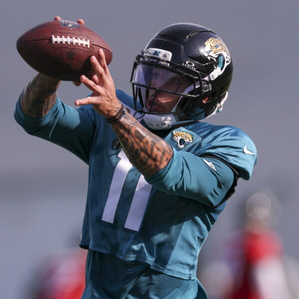 Parker Washington day-to-day, LeQuint Allen out for the rest of camp