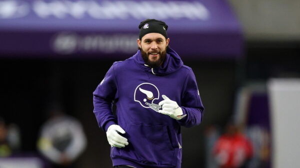 Harrison Smith returning to Vikings on one-year deal