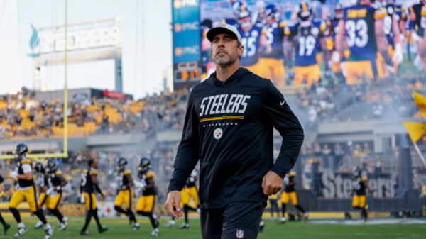 Aaron Rodgers: Steelers are Super Bowl contenders, that’s why I came back
