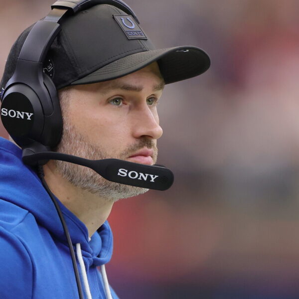 Colts special teams coach Brian Mason injured knee in sideline collision on final play